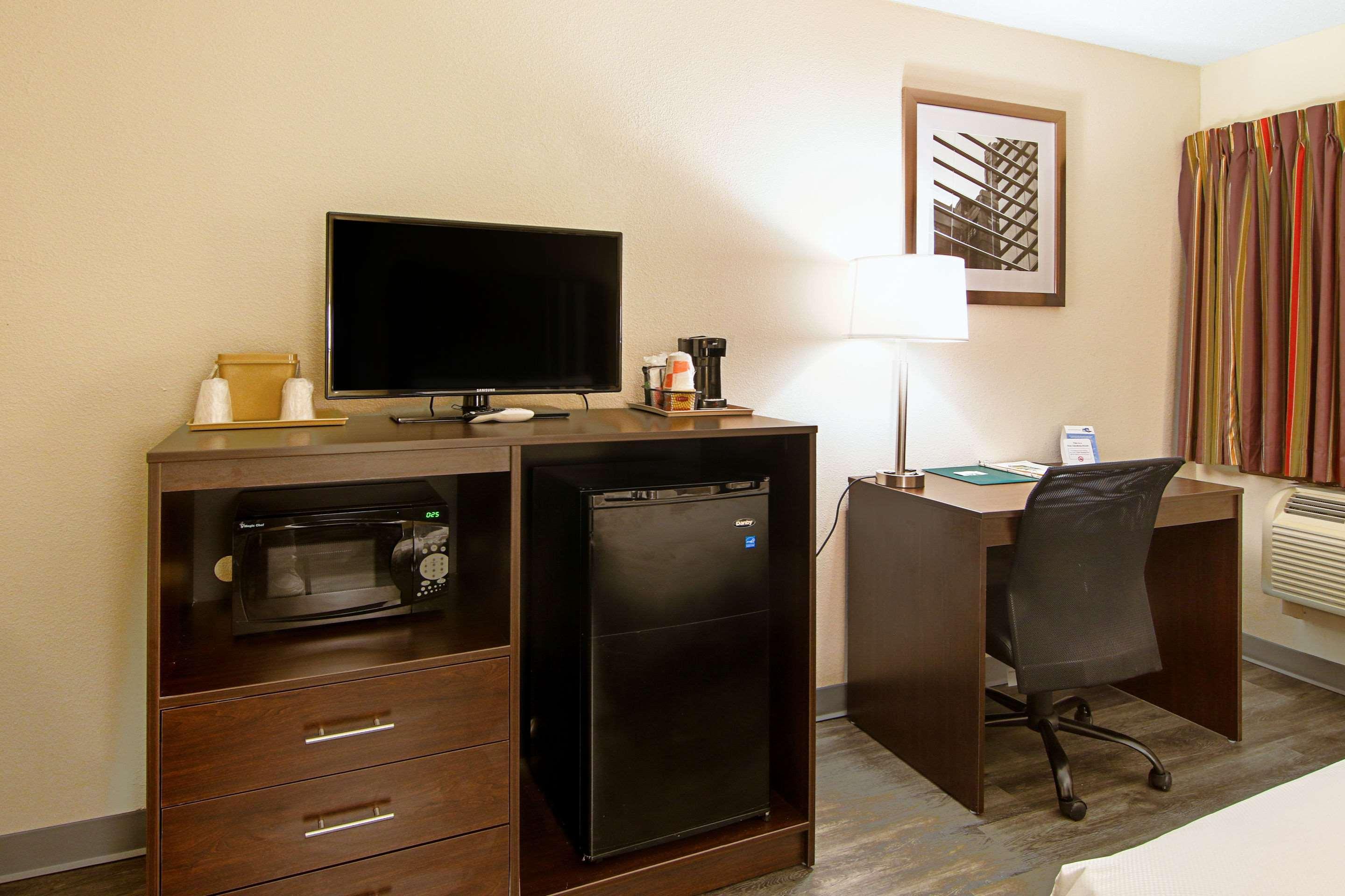 Quality Inn Plainfield I-395 Extérieur photo