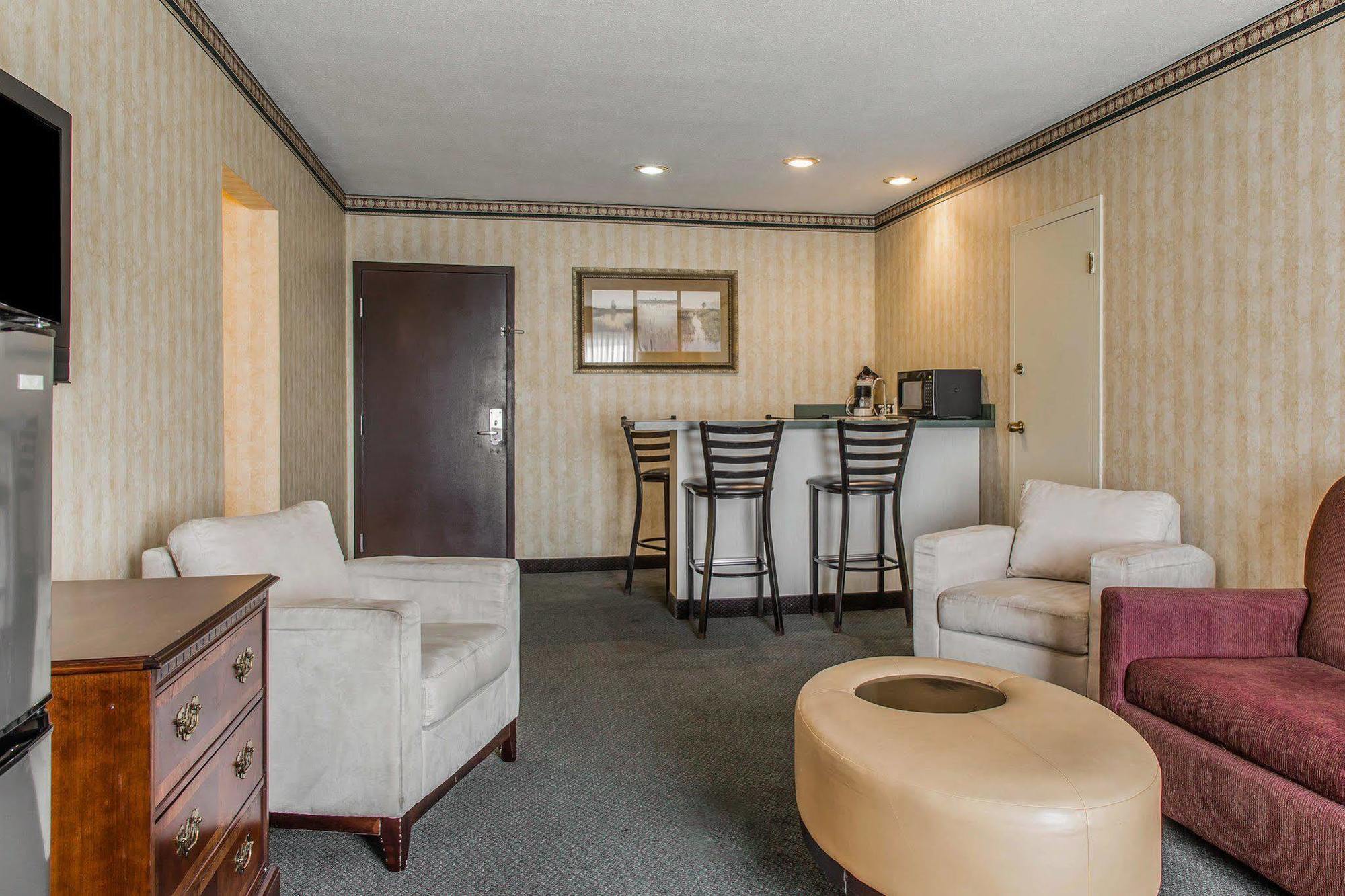 Quality Inn Plainfield I-395 Extérieur photo