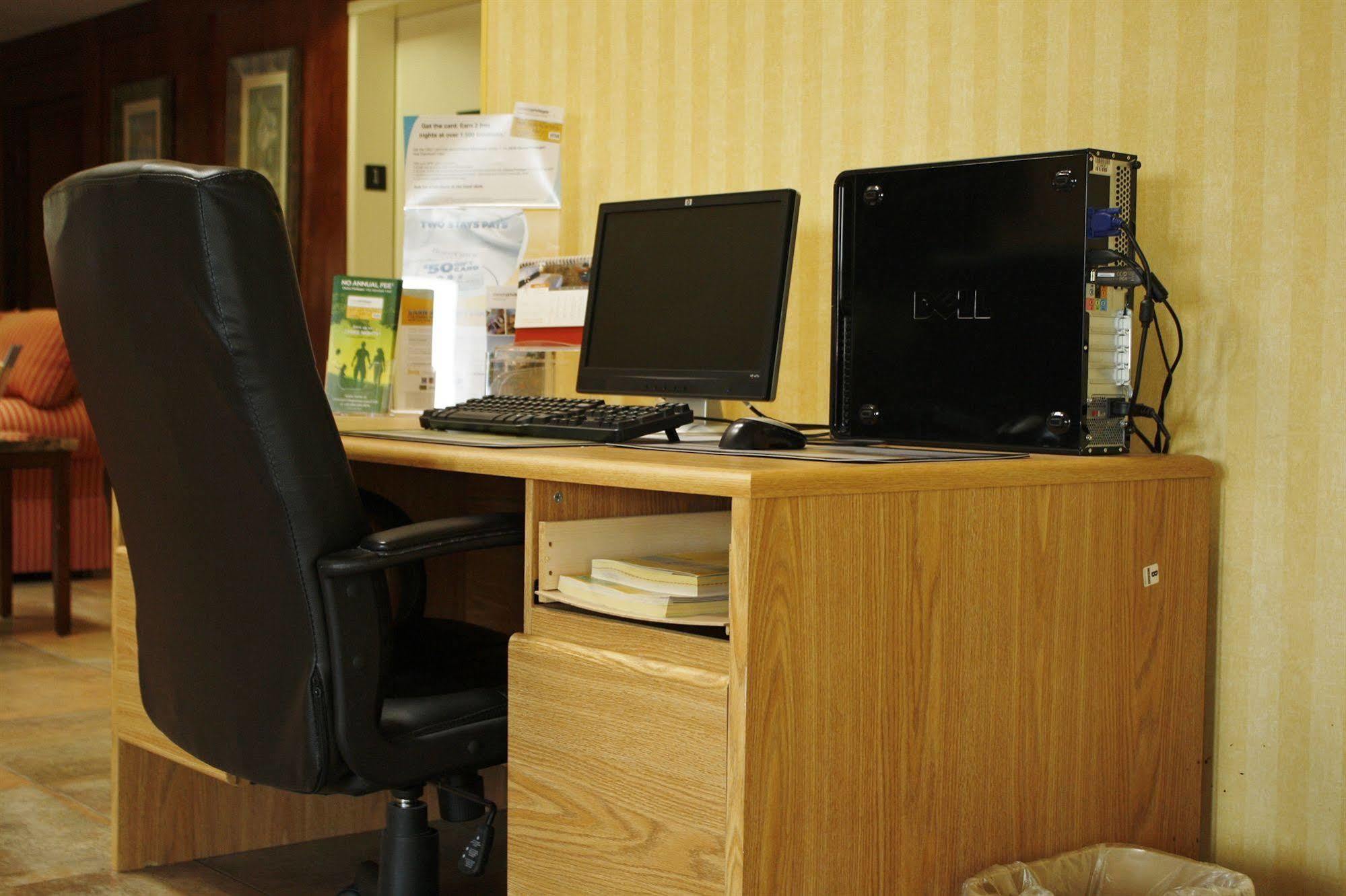 Quality Inn Plainfield I-395 Extérieur photo